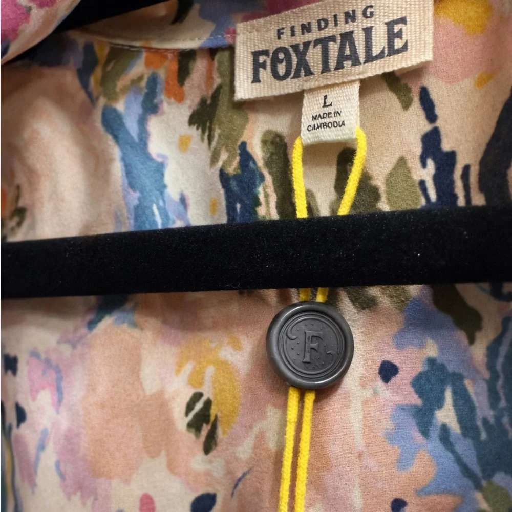 Finding Foxtail NWT Women’s Floral Long Sleeve wrap Dress Size Large - Picture 5 of 6